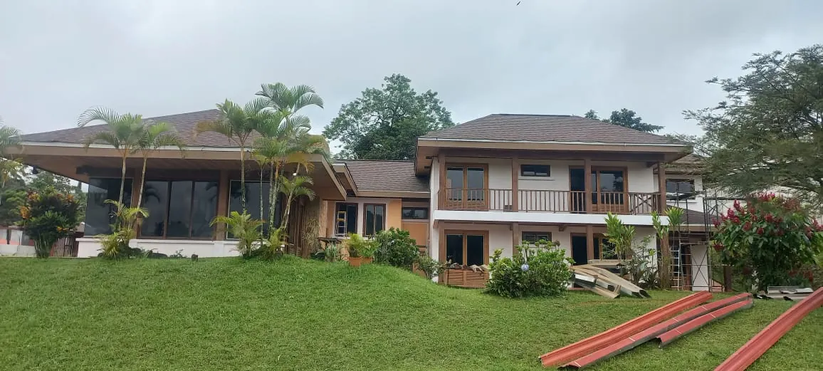 Casa de dos pisos en Quesada, San Carlos.